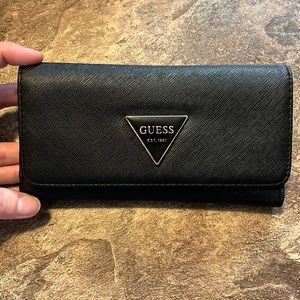 Guess Wallet